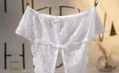 19岁RAPPER潮水欢迎你老狼